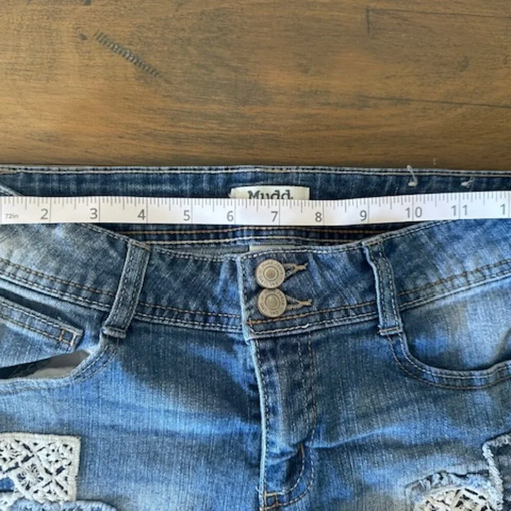 Mudd Light Denim Patchwork Jean Short   8462 - Picture 7 of 8